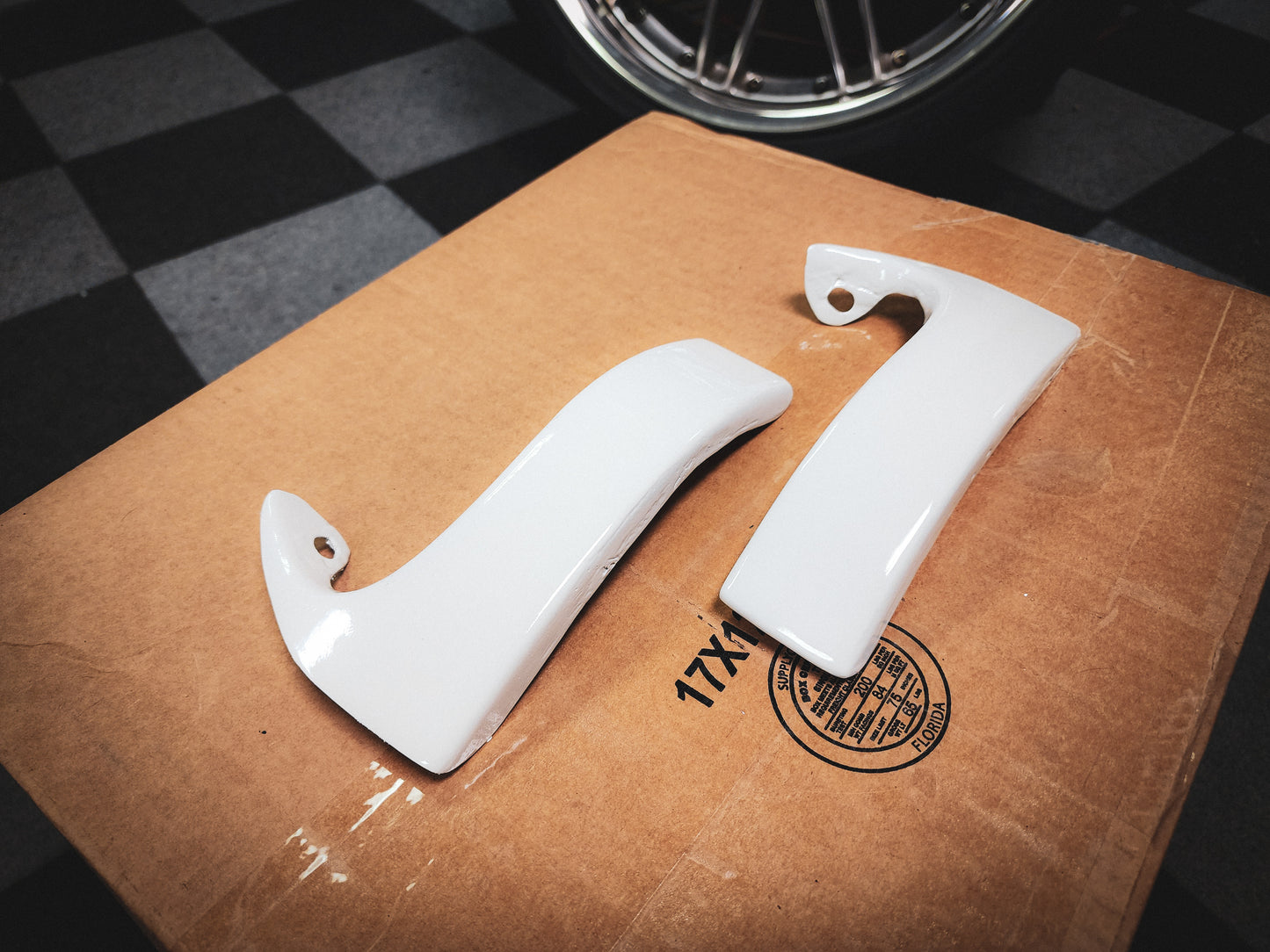 Bmw E38 headlight conversion late model turn signal fender adapters for 95-98.