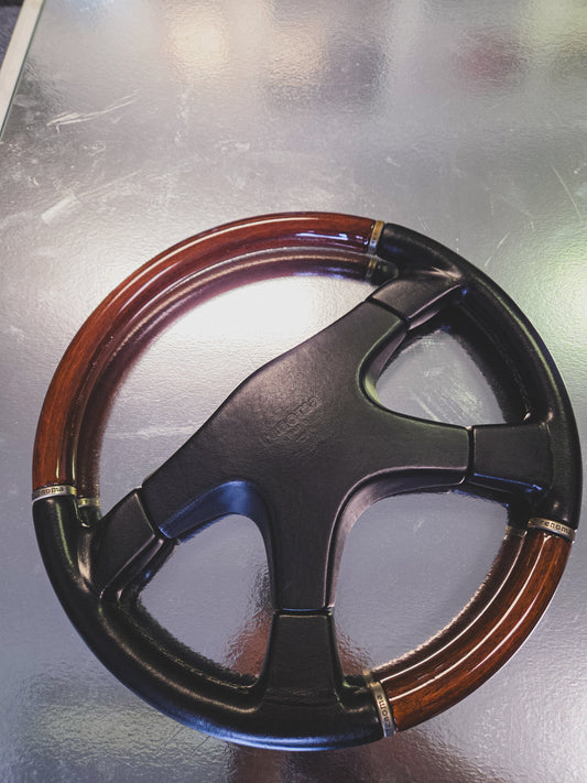Renoma Paris wood grain steering wheel RARE