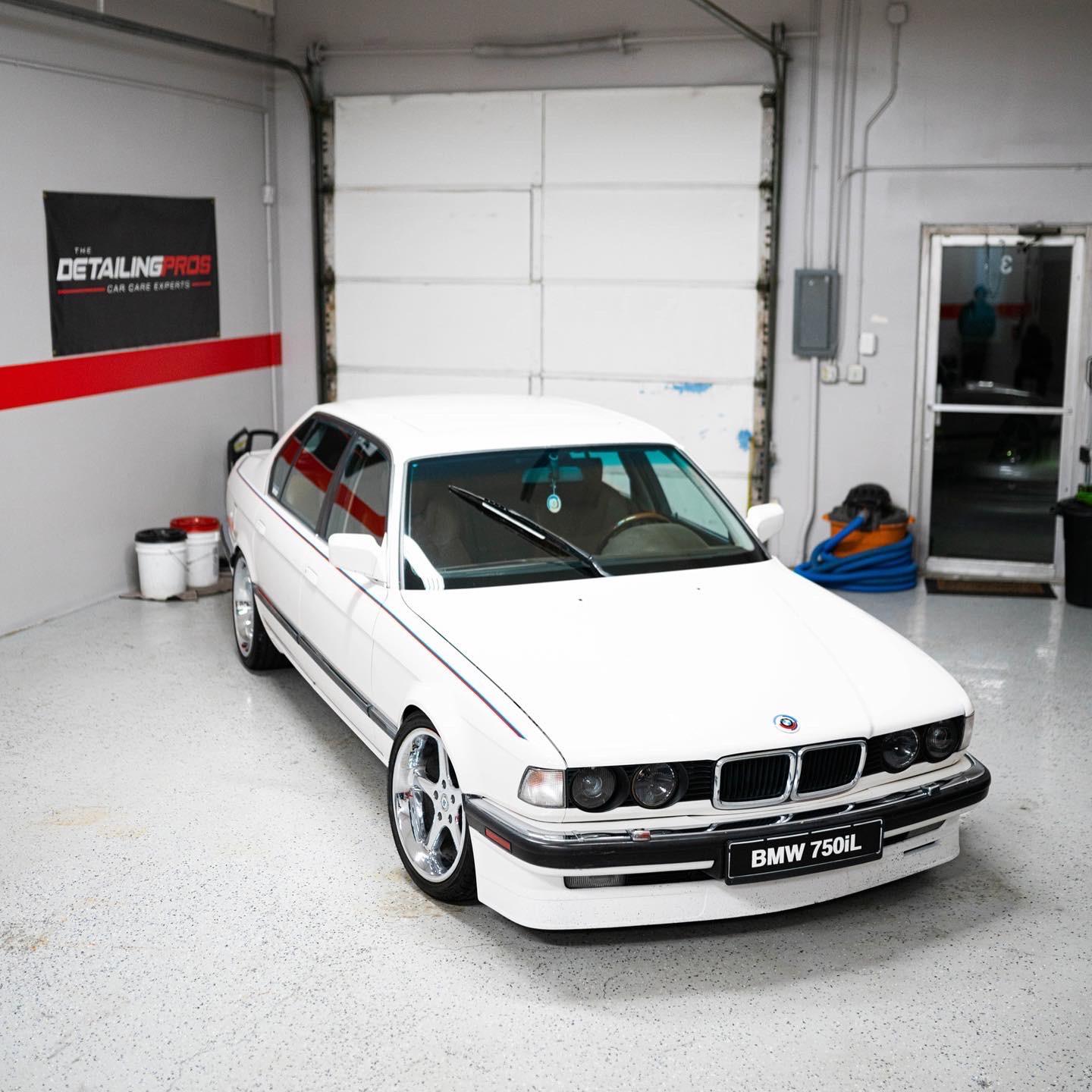 BMW E32 clear Euro turn signals w/bulbs