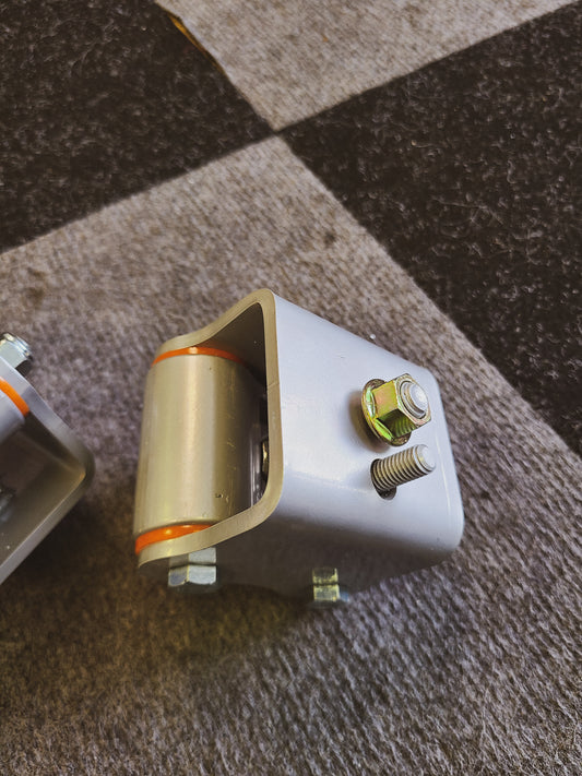 M70 V12 upgraded motor mounts 750il 850i 850ci 850csi e31 e32