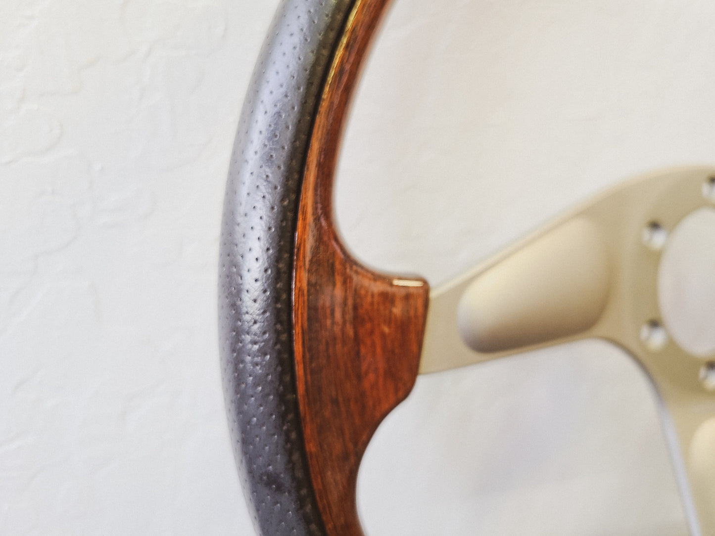 Momo 3 spoke wood+leather 365mm steering wheel