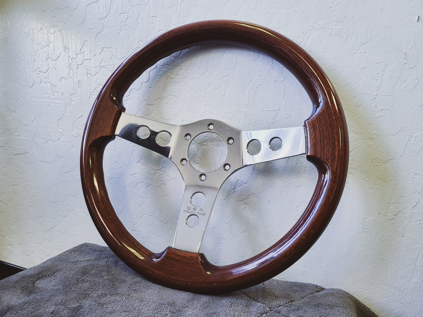O.B.A 340mm steering wheel