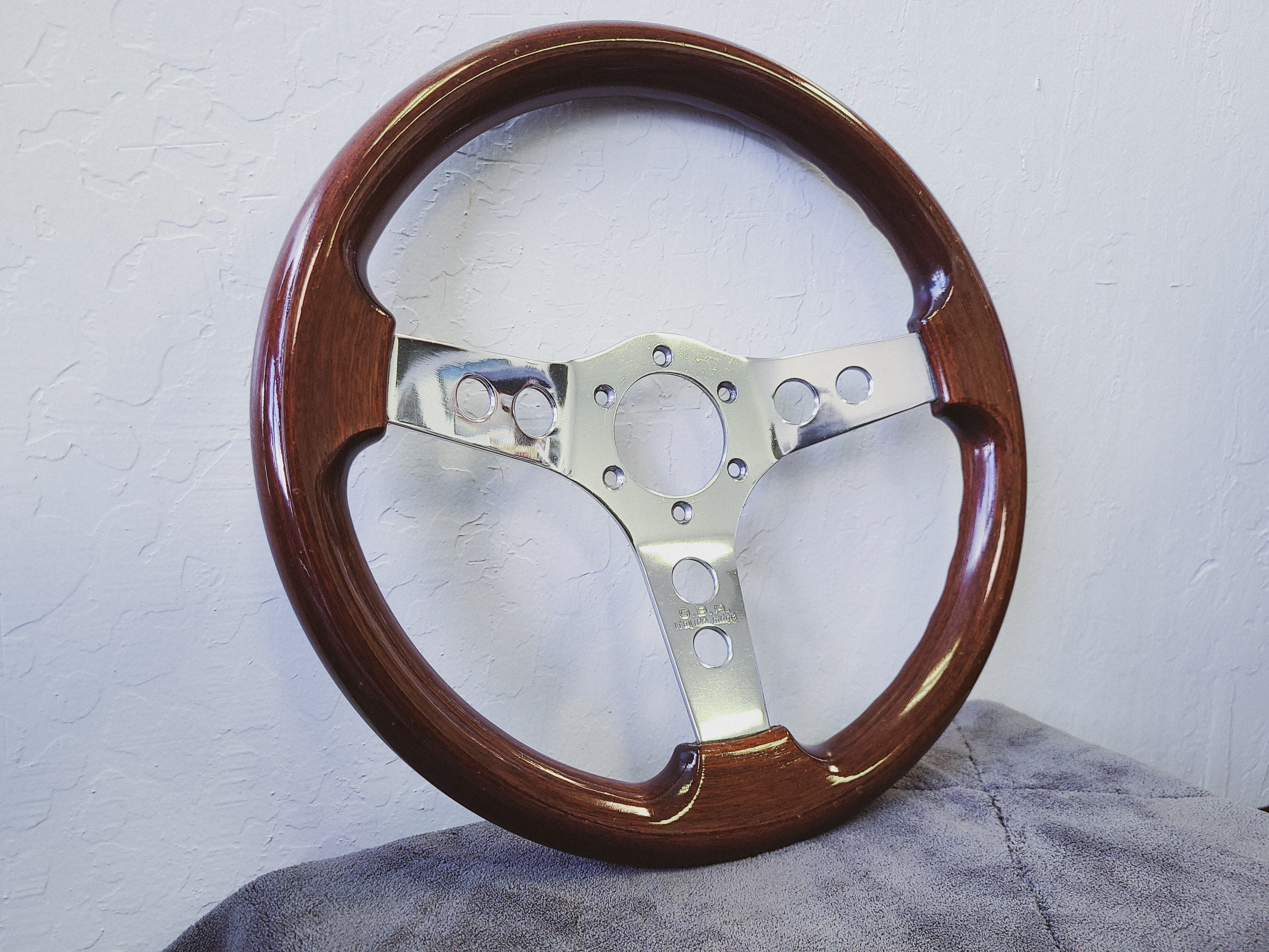 O.B.A 340mm steering wheel – sevenspeedshop