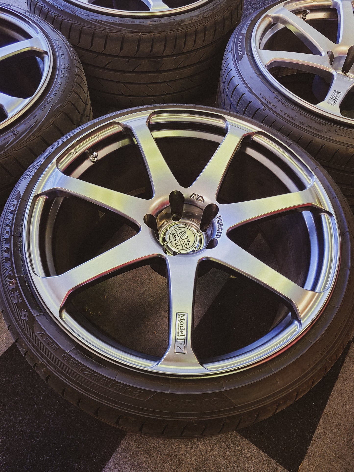 Yokohama AVS Model f7 forged 5x120 20x10 BMW E90 E92 M3 LS460
