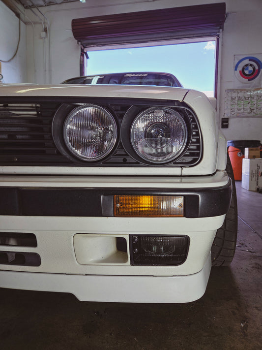 Bmw E30 late model glass fog lights Smoked 325i 318i 325is
