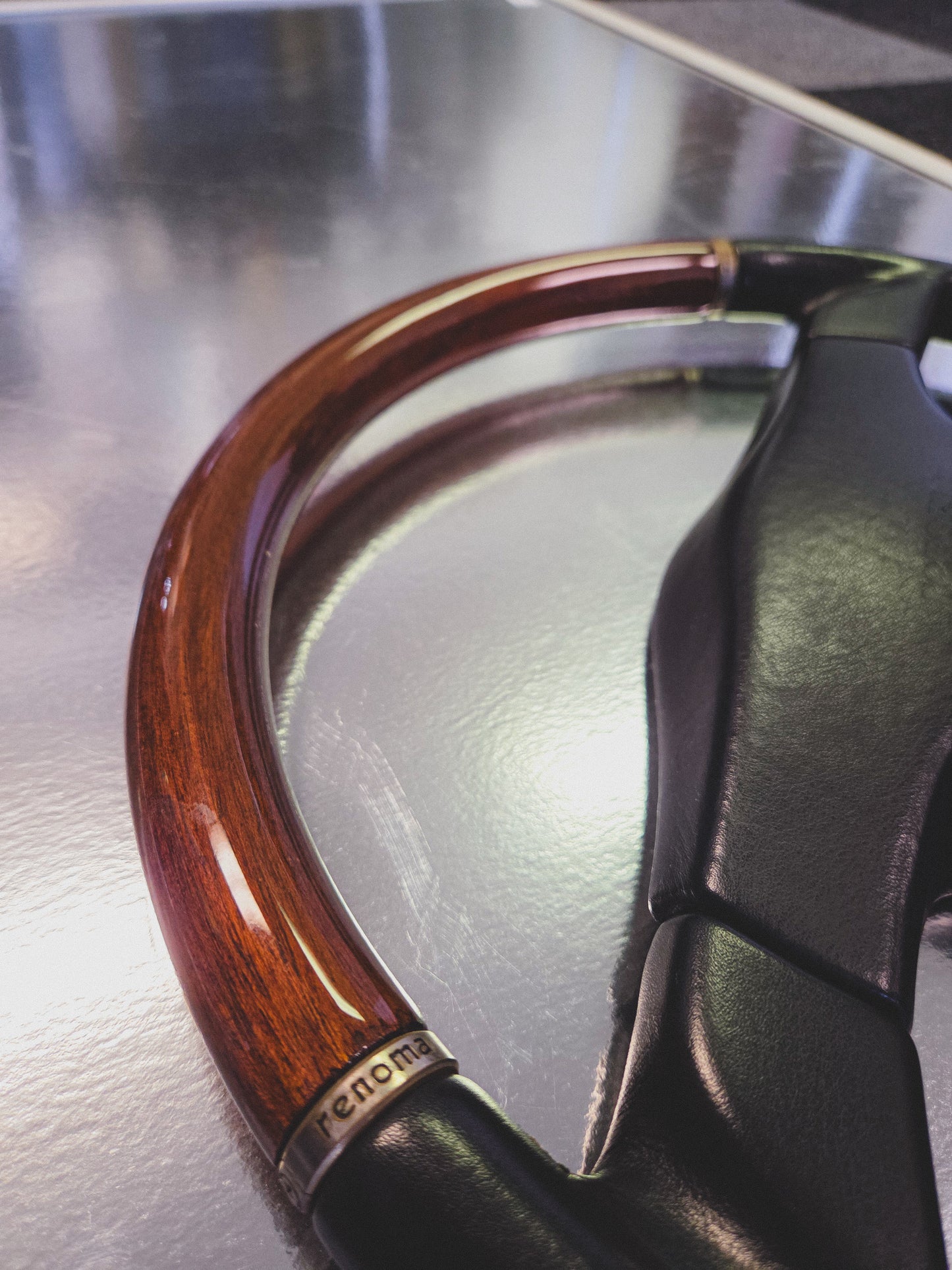 Renoma Paris wood grain steering wheel RARE