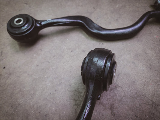 E32 E31 E34 Upgraded Performance solid polyurethane bushing control arms (Tension Strut)