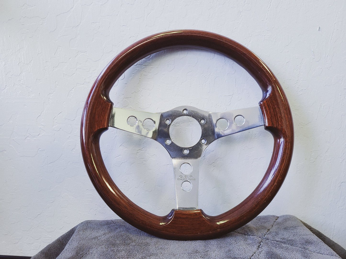 O.B.A 340mm steering wheel