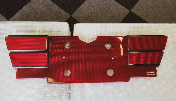 BMW E32 Heckblende AIR PRESS rear reflector RARE 740i 735i 750il ...