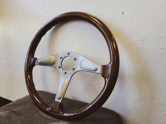 MOMO Wood Steering wheel 3 spoke w/ horn button