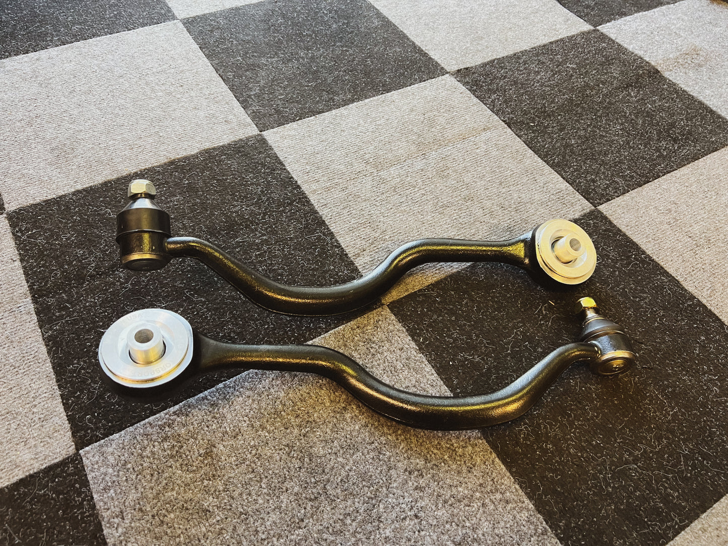 E32 E31 E34 Upgraded Performance Monoball control arms (Tension Strut)